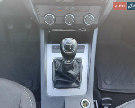 Белый Шкода Октавия, объемом двигателя 1.6 л и пробегом 196 тыс. км за 14300 $, фото 12 на Automoto.ua