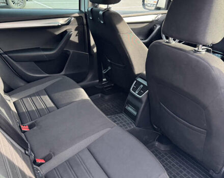 Білий Шкода Октавія, об'ємом двигуна 1.6 л та пробігом 249 тис. км за 14000 $, фото 20 на Automoto.ua