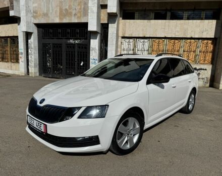 Білий Шкода Октавія, об'ємом двигуна 1.6 л та пробігом 278 тис. км за 11499 $, фото 2 на Automoto.ua