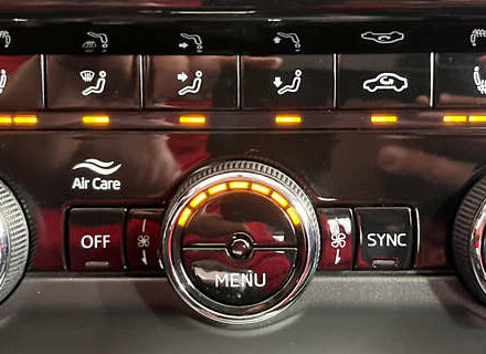 Белый Шкода Октавия, объемом двигателя 1.97 л и пробегом 188 тыс. км за 17750 $, фото 19 на Automoto.ua