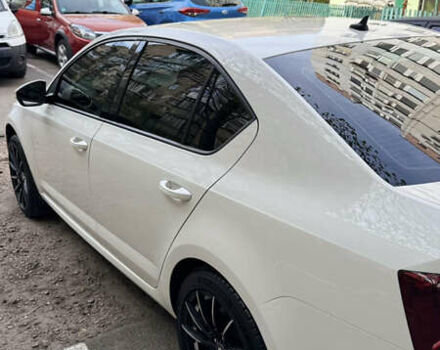 Белый Шкода Октавия, объемом двигателя 1.4 л и пробегом 75 тыс. км за 16500 $, фото 46 на Automoto.ua