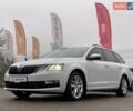 Білий Шкода Октавія, об'ємом двигуна 1.6 л та пробігом 202 тис. км за 16655 $, фото 2 на Automoto.ua