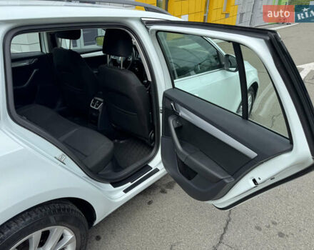 Шкода Октавія 2019 у Ирпене на Automoto.ua Білий Шкода Октавія, об'ємом двигуна 2 л та пробігом 280 тис. км за 14800 $, фото 16 на Automoto.ua