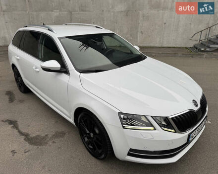 Белый Шкода Октавия, объемом двигателя 1.6 л и пробегом 196 тыс. км за 15499 $, фото 15 на Automoto.ua