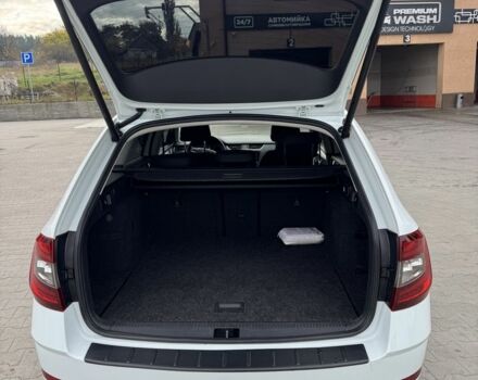 Білий Шкода Октавія, об'ємом двигуна 2 л та пробігом 280 тис. км за 12300 $, фото 9 на Automoto.ua