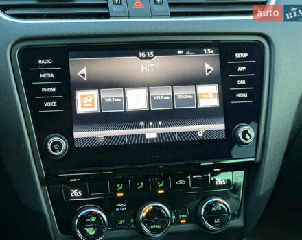 Білий Шкода Октавія, об'ємом двигуна 2 л та пробігом 217 тис. км за 14499 $, фото 30 на Automoto.ua