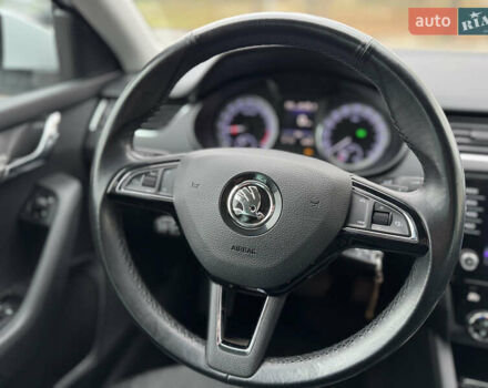 Белый Шкода Октавия, объемом двигателя 1.6 л и пробегом 196 тыс. км за 15499 $, фото 51 на Automoto.ua