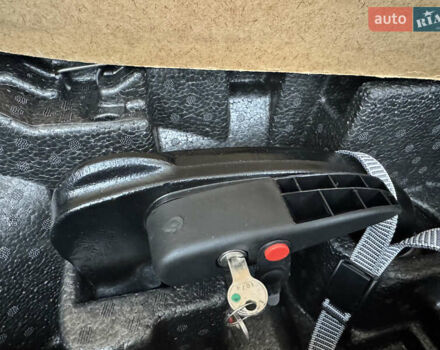 Белый Шкода Октавия, объемом двигателя 1.6 л и пробегом 196 тыс. км за 15499 $, фото 28 на Automoto.ua