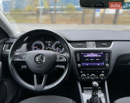 Белый Шкода Октавия, объемом двигателя 1.6 л и пробегом 196 тыс. км за 15499 $, фото 48 на Automoto.ua