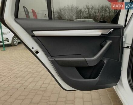 Білий Шкода Октавія, об'ємом двигуна 1.6 л та пробігом 202 тис. км за 16655 $, фото 25 на Automoto.ua