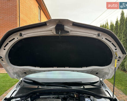 Білий Шкода Октавія, об'ємом двигуна 1.97 л та пробігом 181 тис. км за 20499 $, фото 4 на Automoto.ua