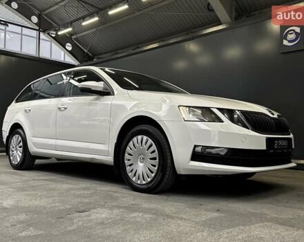 Белый Шкода Октавия, объемом двигателя 1.97 л и пробегом 148 тыс. км за 18300 $, фото 21 на Automoto.ua