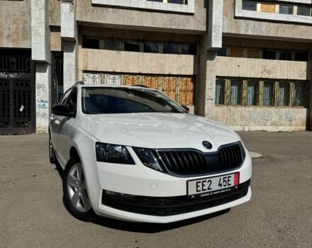 Білий Шкода Октавія, об'ємом двигуна 1.6 л та пробігом 278 тис. км за 11499 $, фото 9 на Automoto.ua