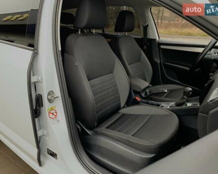 Білий Шкода Октавія, об'ємом двигуна 1.6 л та пробігом 202 тис. км за 16655 $, фото 34 на Automoto.ua