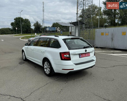 Шкода Октавія 2019 у Ирпене на Automoto.ua Білий Шкода Октавія, об'ємом двигуна 2 л та пробігом 280 тис. км за 14800 $, фото 48 на Automoto.ua