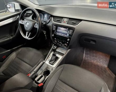 Белый Шкода Октавия, объемом двигателя 1.97 л и пробегом 148 тыс. км за 18300 $, фото 29 на Automoto.ua