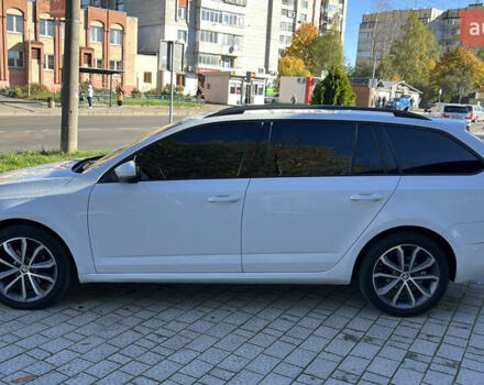 Белый Шкода Октавия, объемом двигателя 2 л и пробегом 201 тыс. км за 14300 $, фото 3 на Automoto.ua