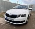 Белый Шкода Октавия, объемом двигателя 1.6 л и пробегом 256 тыс. км за 12700 $, фото 1 на Automoto.ua