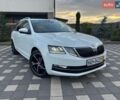 Белый Шкода Октавия, объемом двигателя 1.6 л и пробегом 228 тыс. км за 14600 $, фото 1 на Automoto.ua