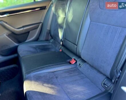 Шкода Октавия 2019 в Ровно на Automoto.ua Белый Шкода Октавия, объемом двигателя 1.97 л и пробегом 226 тыс. км за 18450 $, фото 32 на Automoto.ua