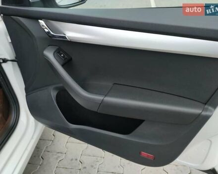 Білий Шкода Октавія, об'ємом двигуна 1.97 л та пробігом 198 тис. км за 14750 $, фото 34 на Automoto.ua