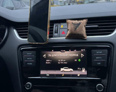 Белый Шкода Октавия, объемом двигателя 1.4 л и пробегом 75 тыс. км за 16500 $, фото 45 на Automoto.ua