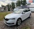 Белый Шкода Октавия, объемом двигателя 0 л и пробегом 149 тыс. км за 14800 $, фото 1 на Automoto.ua