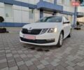 Білий Шкода Октавія, об'ємом двигуна 1.6 л та пробігом 218 тис. км за 13500 $, фото 2 на Automoto.ua