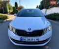 Шкода Октавия 2019 в Ровно на Automoto.ua Белый Шкода Октавия, объемом двигателя 1.97 л и пробегом 226 тыс. км за 18450 $, фото 1 на Automoto.ua