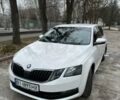 Білий Шкода Октавія, об'ємом двигуна 1.6 л та пробігом 118 тис. км за 16300 $, фото 1 на Automoto.ua