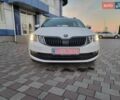 Белый Шкода Октавия, объемом двигателя 1.6 л и пробегом 218 тыс. км за 13500 $, фото 5 на Automoto.ua