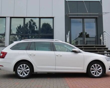 Білий Шкода Октавія, об'ємом двигуна 1.5 л та пробігом 39 тис. км за 6700 $, фото 7 на Automoto.ua