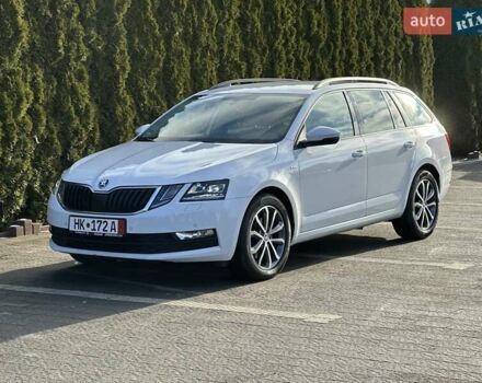 Білий Шкода Октавія, об'ємом двигуна 2 л та пробігом 184 тис. км за 16900 $, фото 16 на Automoto.ua