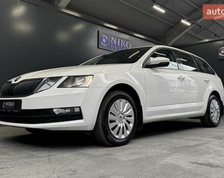 Белый Шкода Октавия, объемом двигателя 1.97 л и пробегом 148 тыс. км за 18300 $, фото 6 на Automoto.ua