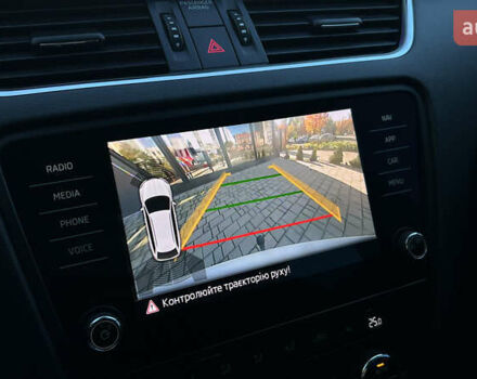 Белый Шкода Октавия, объемом двигателя 2 л и пробегом 201 тыс. км за 14300 $, фото 12 на Automoto.ua