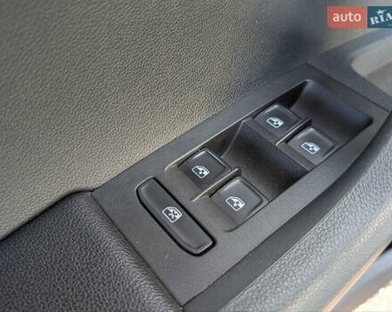 Білий Шкода Октавія, об'ємом двигуна 1.97 л та пробігом 196 тис. км за 15700 $, фото 14 на Automoto.ua