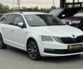 Белый Шкода Октавия, объемом двигателя 2 л и пробегом 263 тыс. км за 16500 $, фото 1 на Automoto.ua