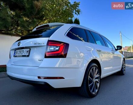 Шкода Октавия 2019 в Ровно на Automoto.ua Белый Шкода Октавия, объемом двигателя 1.97 л и пробегом 226 тыс. км за 18450 $, фото 14 на Automoto.ua