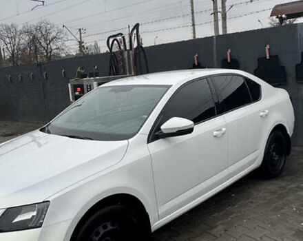 Белый Шкода Октавия, объемом двигателя 1.4 л и пробегом 75 тыс. км за 16500 $, фото 17 на Automoto.ua