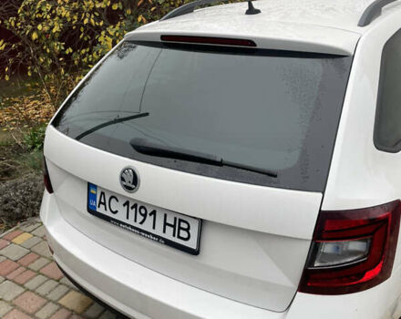 Білий Шкода Октавія, об'ємом двигуна 1.97 л та пробігом 273 тис. км за 18000 $, фото 3 на Automoto.ua