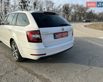 Белый Шкода Октавия, объемом двигателя 2 л и пробегом 183 тыс. км за 16650 $, фото 37 на Automoto.ua