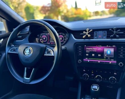 Шкода Октавия 2019 в Ровно на Automoto.ua Белый Шкода Октавия, объемом двигателя 1.97 л и пробегом 226 тыс. км за 18450 $, фото 19 на Automoto.ua