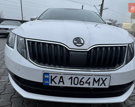 Белый Шкода Октавия, объемом двигателя 1.4 л и пробегом 75 тыс. км за 16500 $, фото 36 на Automoto.ua