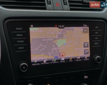 Білий Шкода Октавія, об'ємом двигуна 1.6 л та пробігом 202 тис. км за 16655 $, фото 52 на Automoto.ua