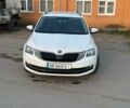 Белый Шкода Октавия, объемом двигателя 1.6 л и пробегом 217 тыс. км за 14300 $, фото 1 на Automoto.ua