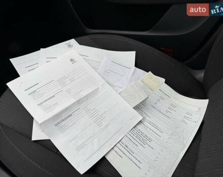 Белый Шкода Октавия, объемом двигателя 1.6 л и пробегом 196 тыс. км за 15499 $, фото 80 на Automoto.ua