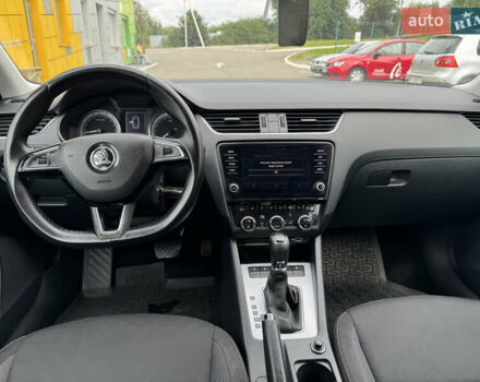 Шкода Октавія 2019 у Ирпене на Automoto.ua Білий Шкода Октавія, об'ємом двигуна 2 л та пробігом 280 тис. км за 14800 $, фото 14 на Automoto.ua