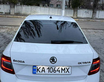 Белый Шкода Октавия, объемом двигателя 1.4 л и пробегом 75 тыс. км за 16500 $, фото 6 на Automoto.ua