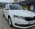 Белый Шкода Октавия, объемом двигателя 2 л и пробегом 189 тыс. км за 14950 $, фото 1 на Automoto.ua