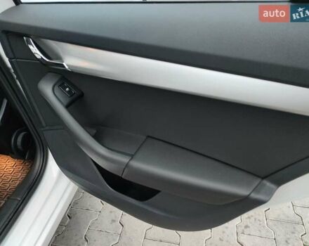 Білий Шкода Октавія, об'ємом двигуна 1.97 л та пробігом 198 тис. км за 14750 $, фото 32 на Automoto.ua